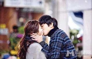 上瘾拍摄吻戏花絮,揭秘上瘾吻戏花絮的甜蜜瞬间